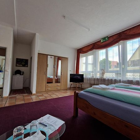 Pension Antalya Friedrichshafen Luaran gambar