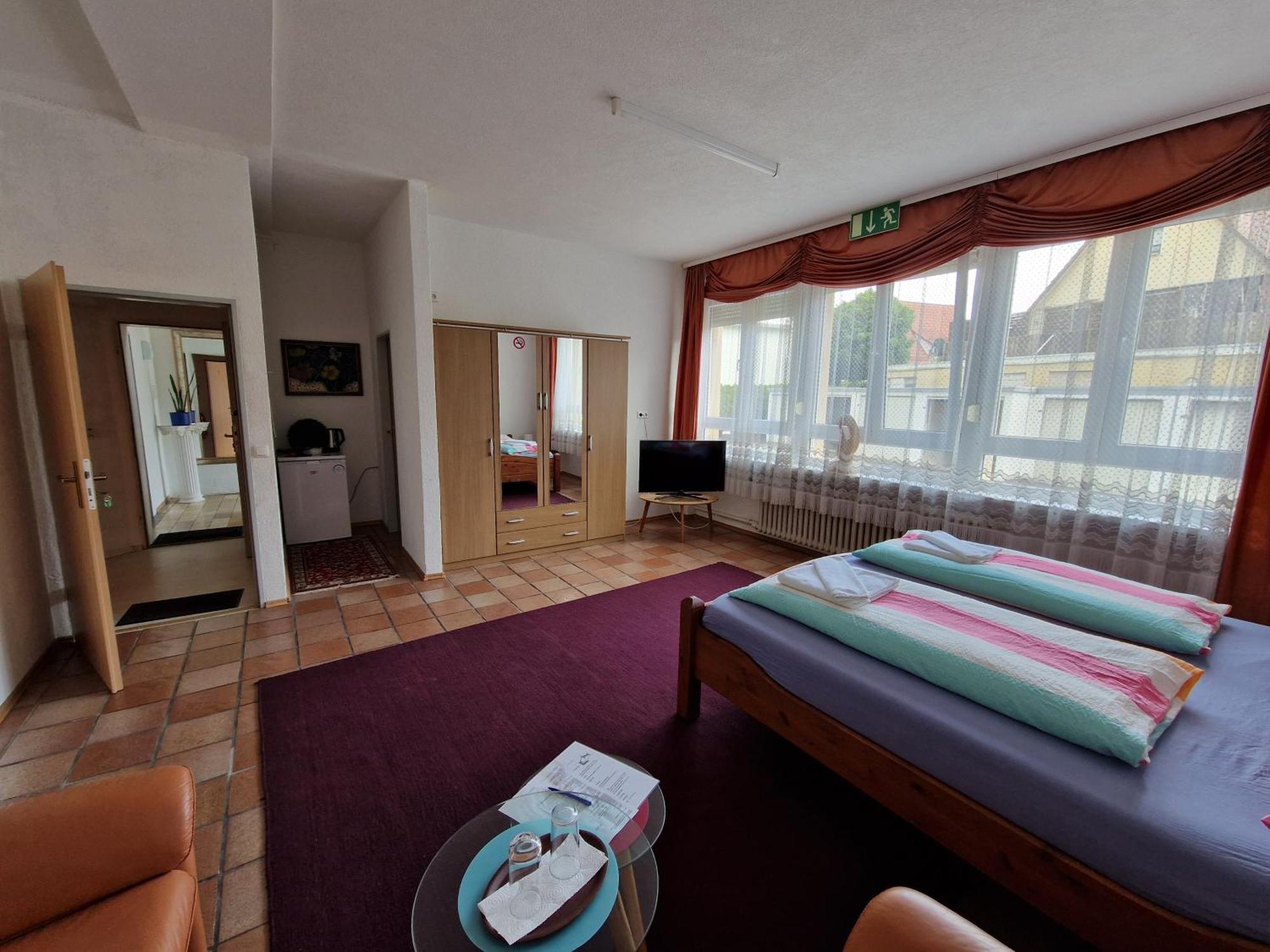 Pension Antalya Friedrichshafen Luaran gambar