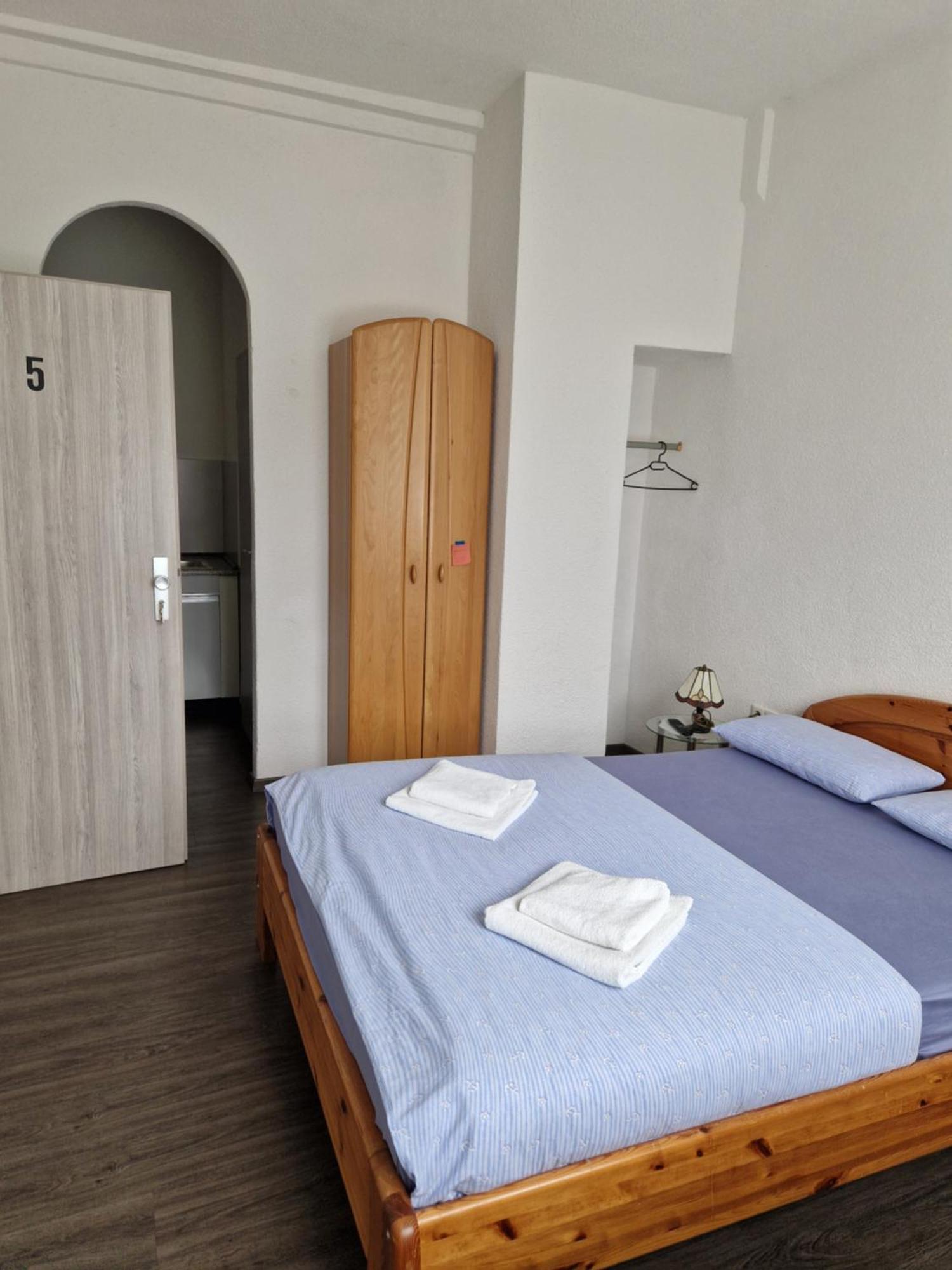 Pension Antalya Friedrichshafen Luaran gambar
